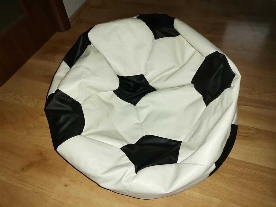 pufa pilka nożna xxl
