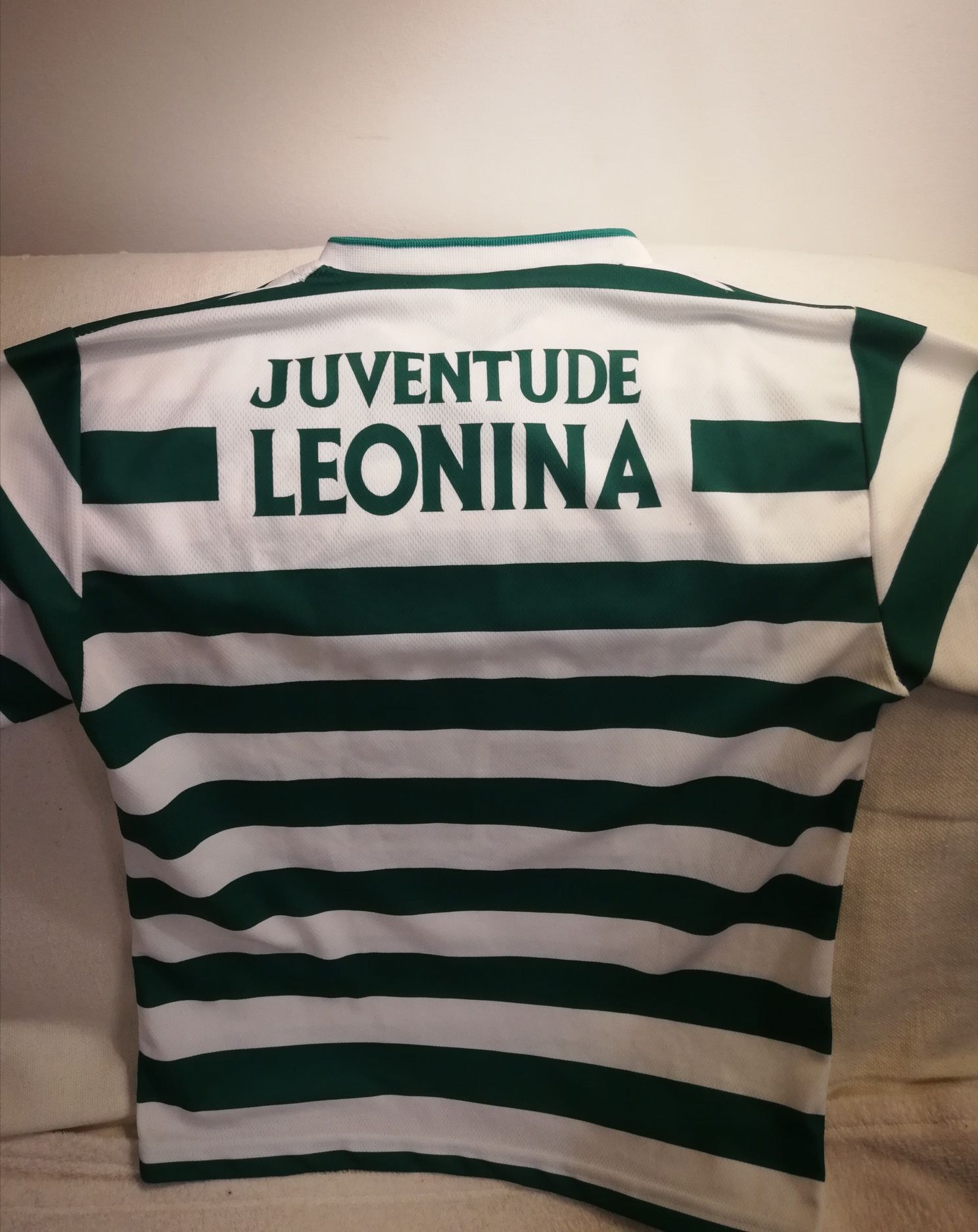 Camisola Juventude Leonina