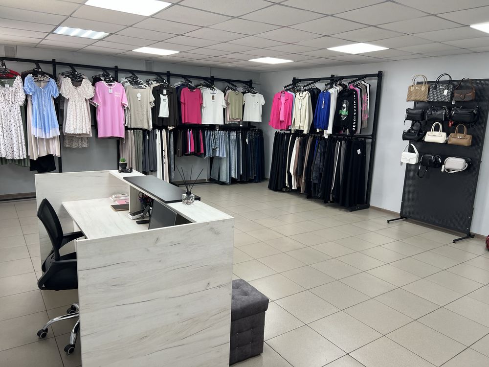 Продам обладнання для магазину