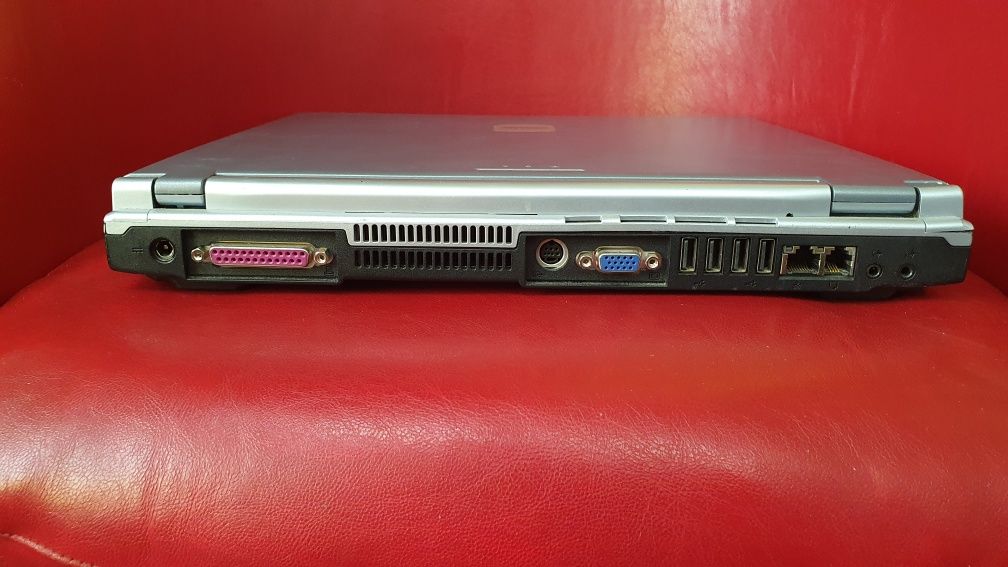 Laptop Medion 2.8Ghz SD CD na czesci