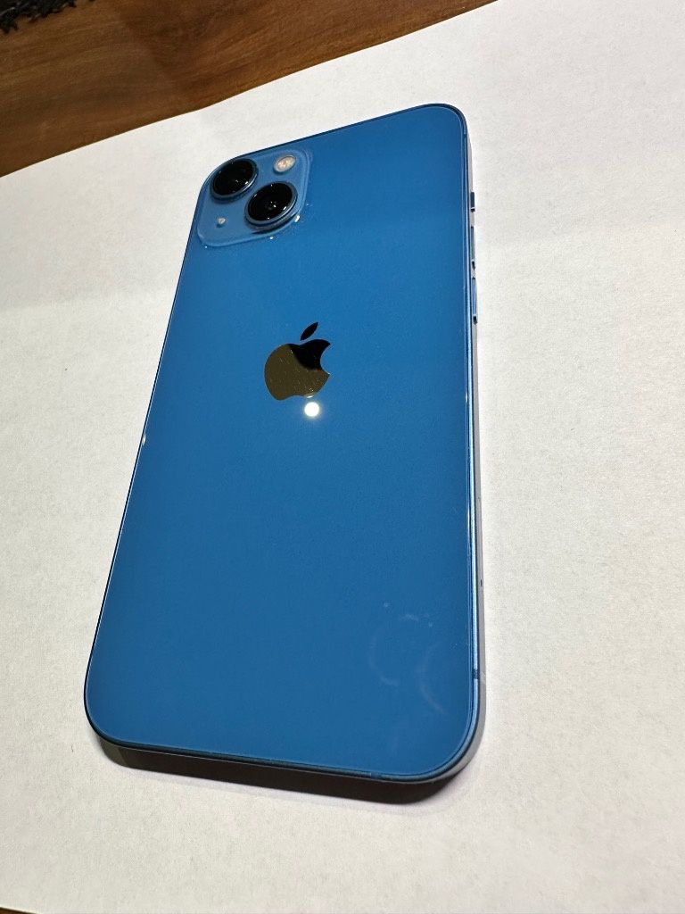Iphone 13 128 GB айфон блакитний