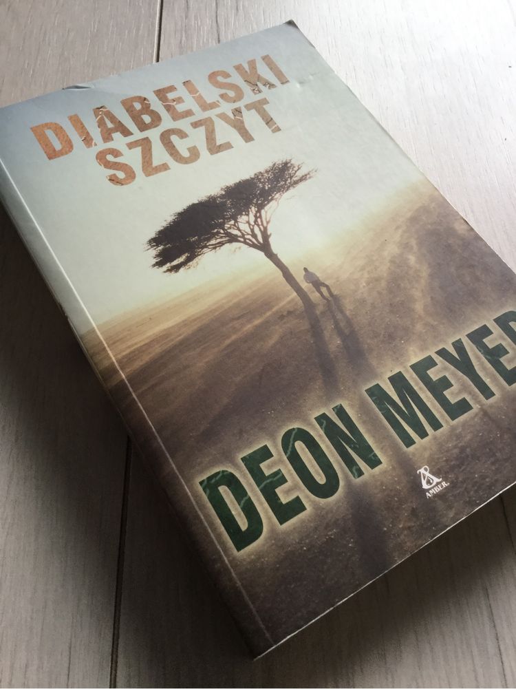 Diabelski szczyt, Deon Meyer, thriller, horror