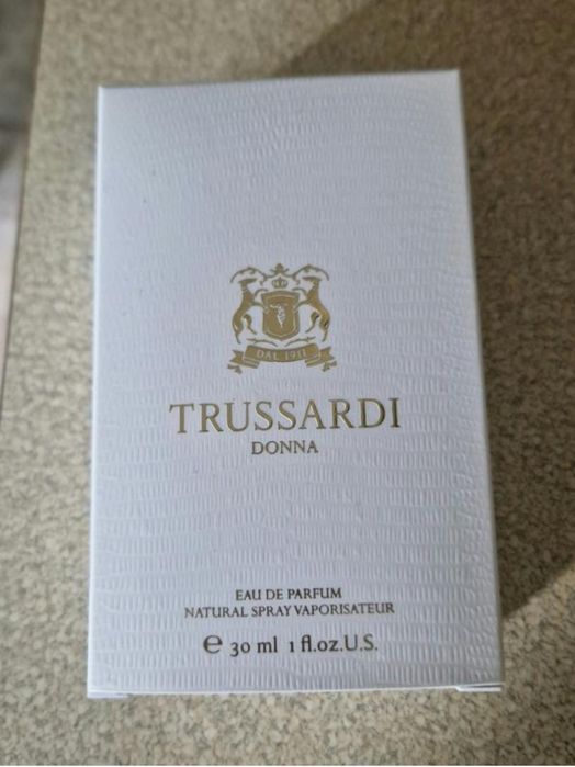 Парфумована вода Trussardi Donna оригінал
