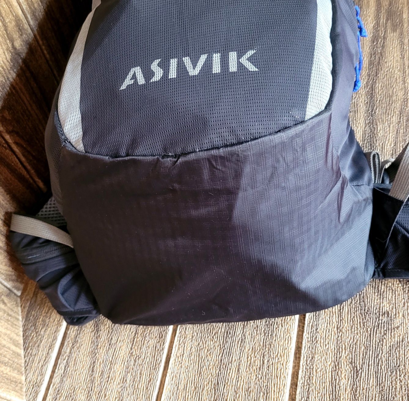 Plecak Asivik trekkingowy wycieczkowy sportowy podróżny pojemny 18 18l