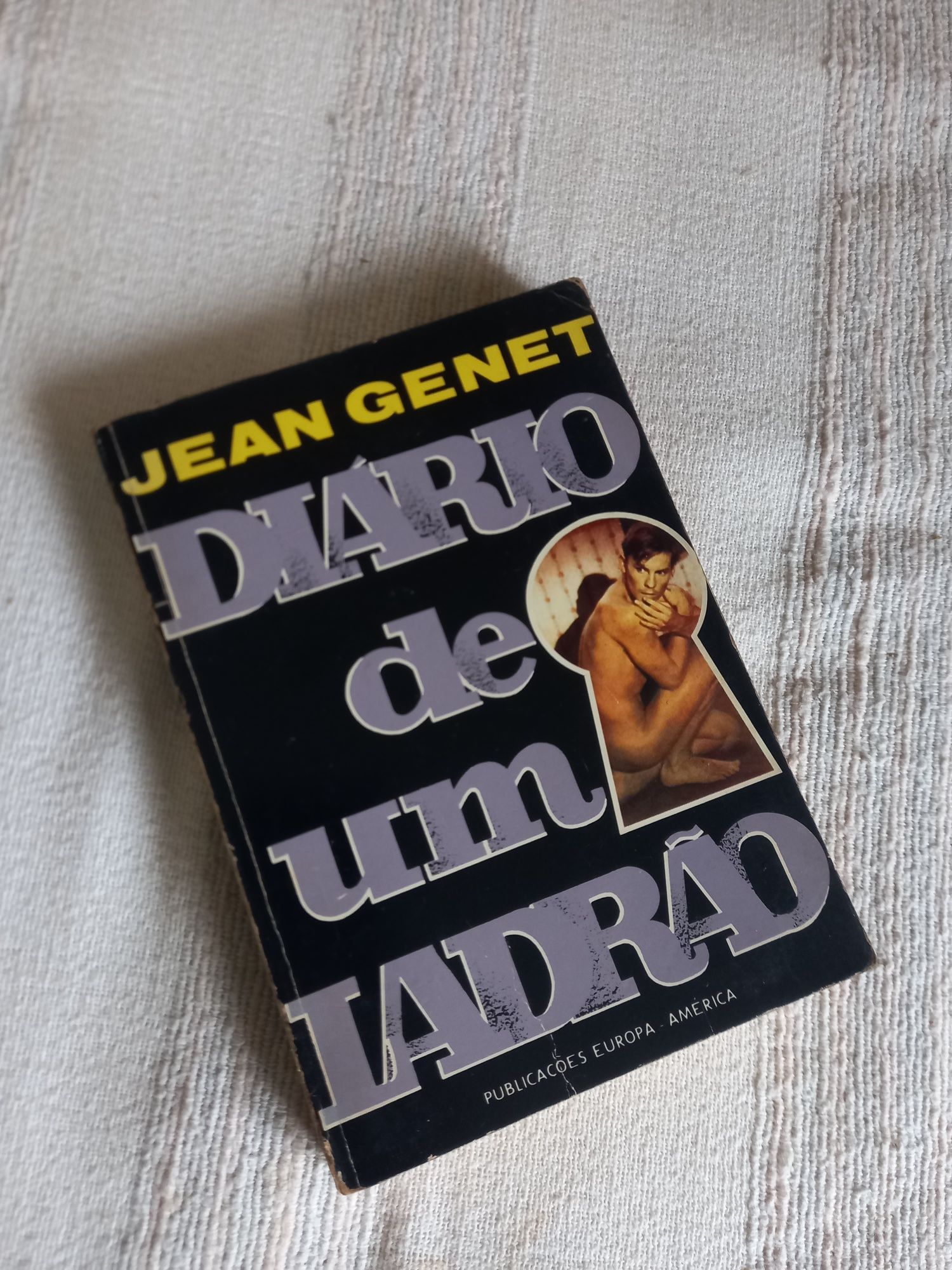 Diário de um Ladrão de Jean Genet