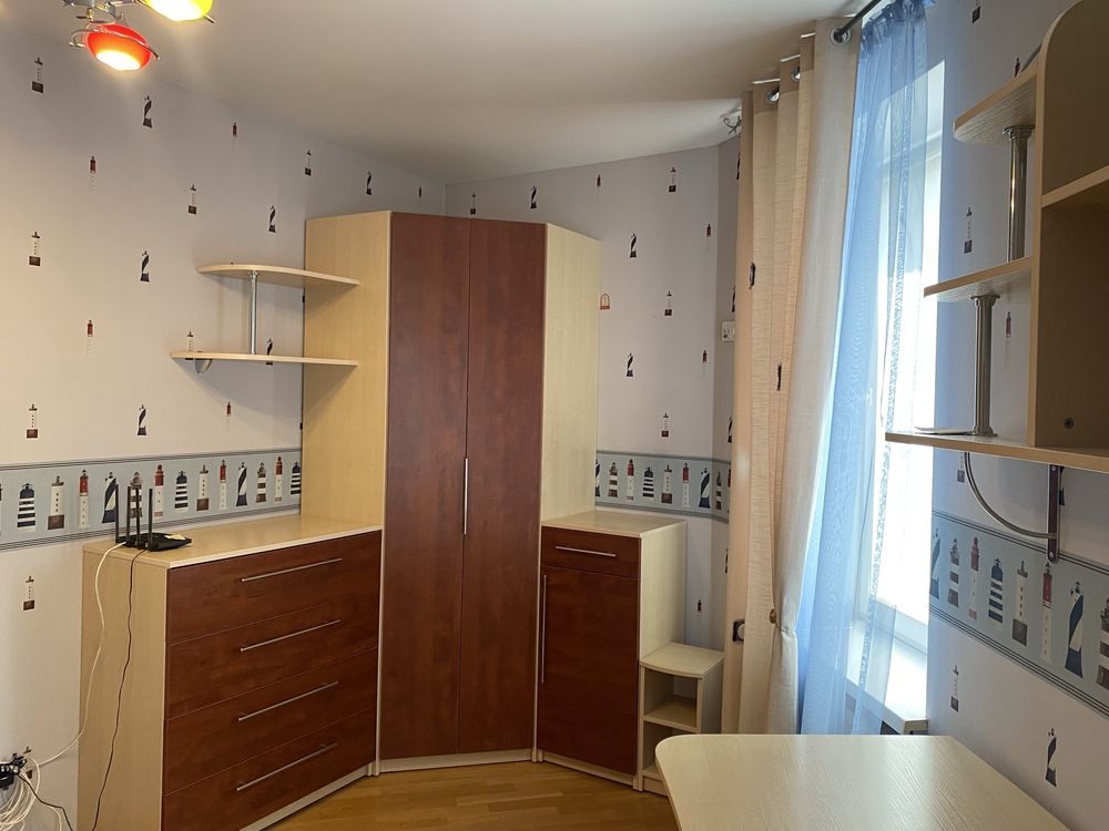 Продаж 3 кімн  кварт на Поділлі з АОГВ