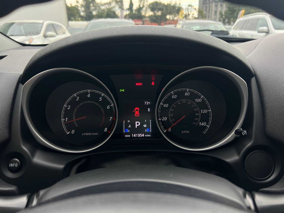 Mitsubishi Outlander Sport 2013