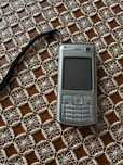 Nokia N70 srebrny - kultowy model z 2005 dka kolekcjonerów