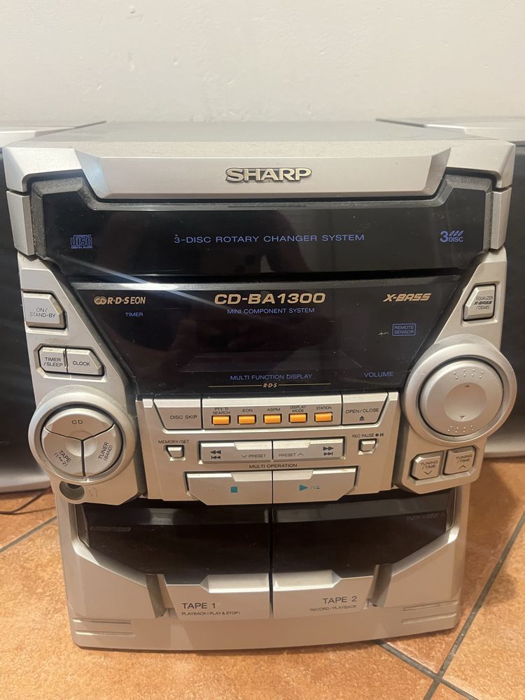 Wieża stereo  Sharp cd, radio, 2 kasety