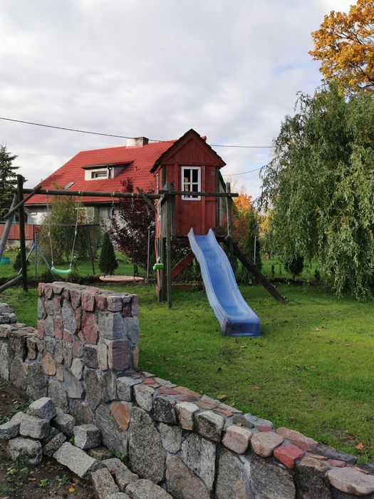 Solidny Drewniany Plac Zabaw dla Dzieci ze Zjeżdżalnią i Huśtaw
