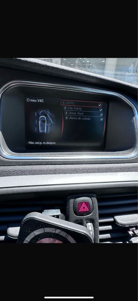 Volvo v40 d2 2013