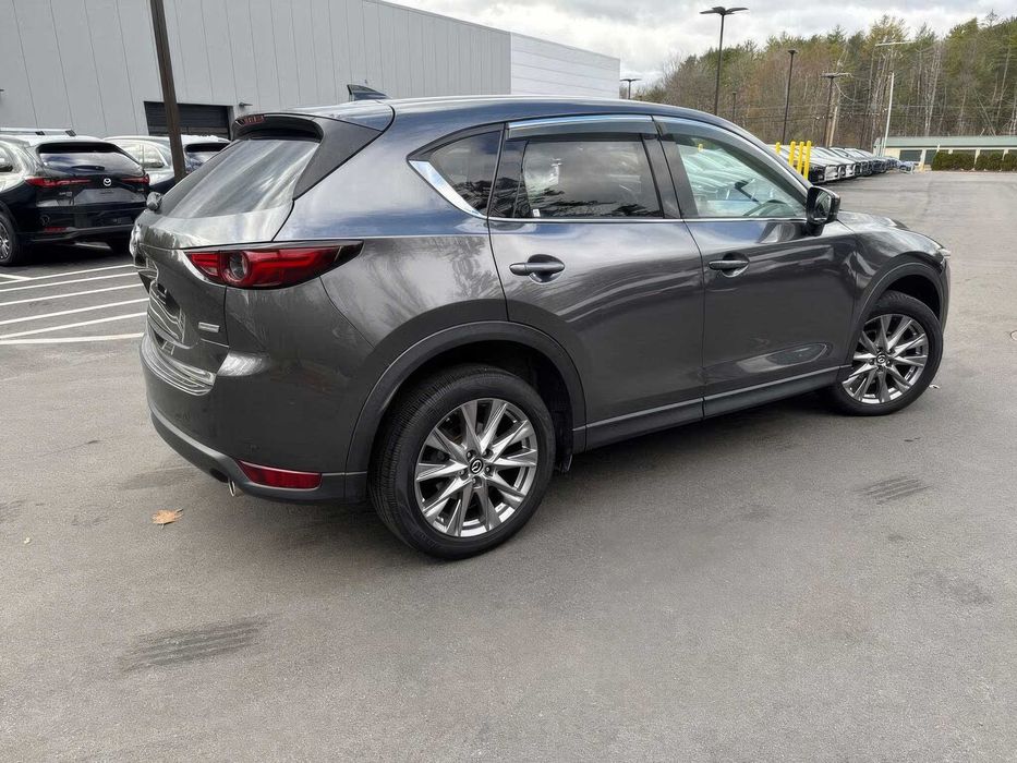 Mazda CX-5 Grand Touring      2019