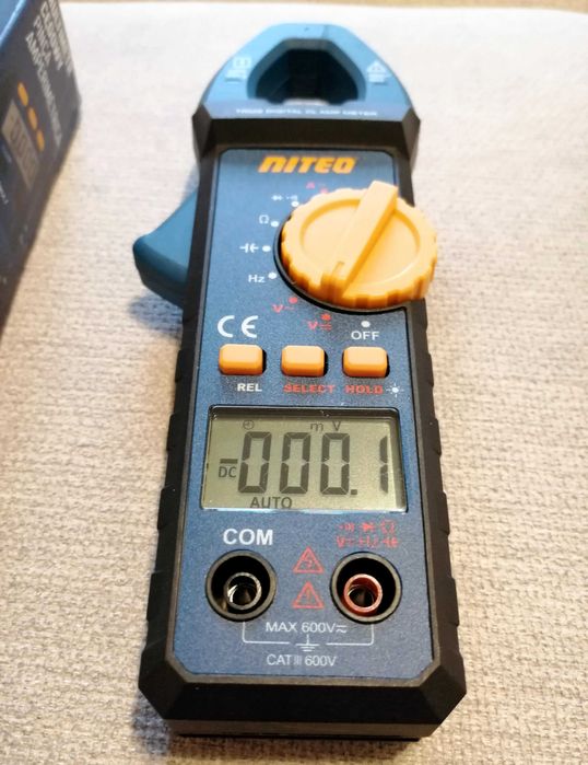 Multimetr cęgowy Niteo -Cyfrowy miernik prądu i napięcia LCD 0-600 V