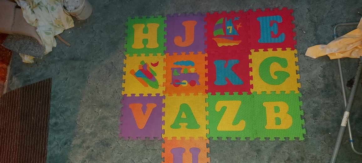 Mata piankowa puzle duże 13szt