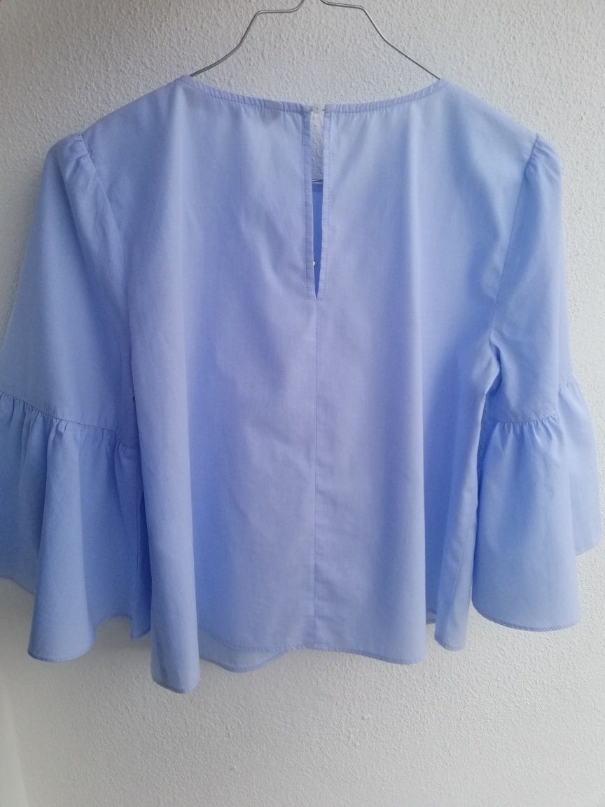 Blusa Zara com pérolas tam S