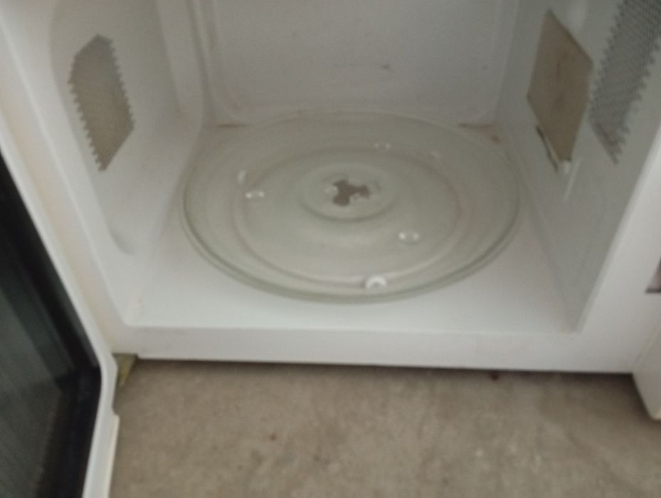 Продам мікрохвильовку