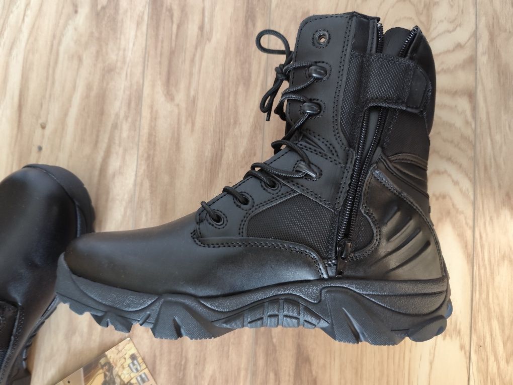 Buty Lekkie taktyczne  rozmiar  44 z zamkiem bocznym