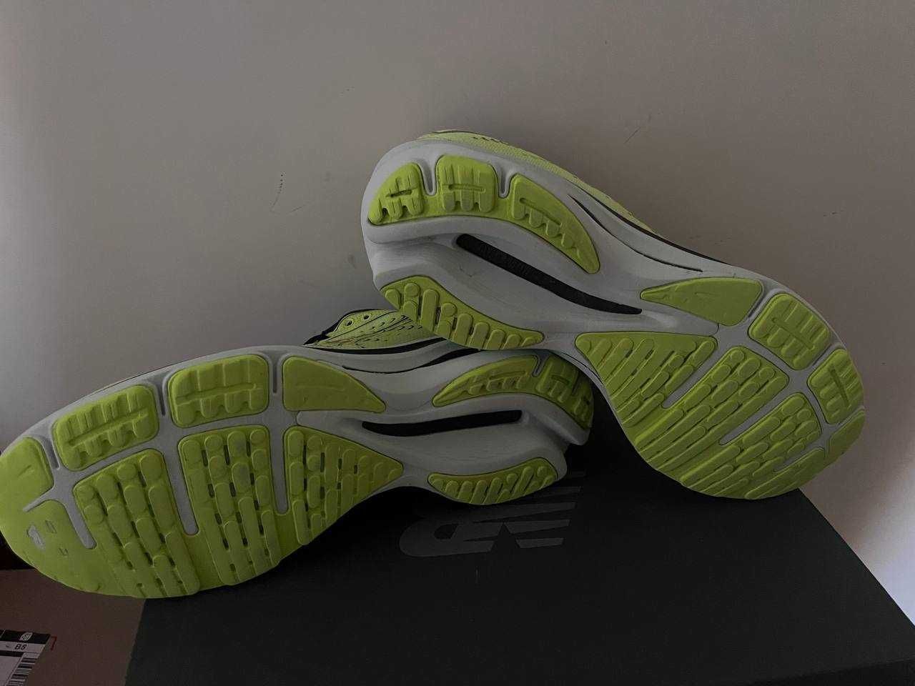 Кроссовки  Mizuno Wave Rider 25, оригинал