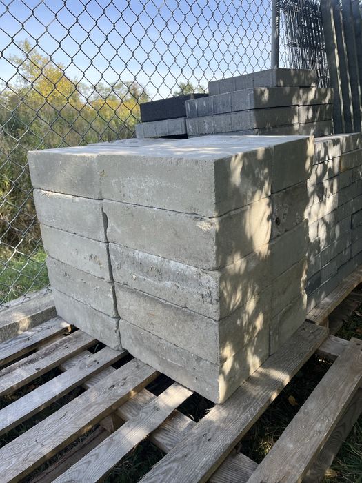 Bloczki fundamentowe betonowe 20 szt