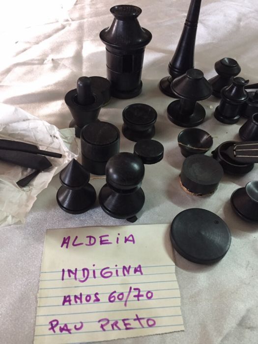 Aldeia africana norte Moçambique antiga anos 60/70