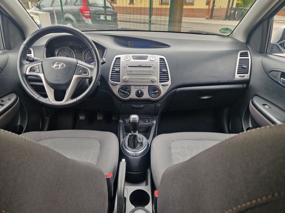 Hyundai i20 2011 Rok 1.4 Benzyna stan bardzo dobry