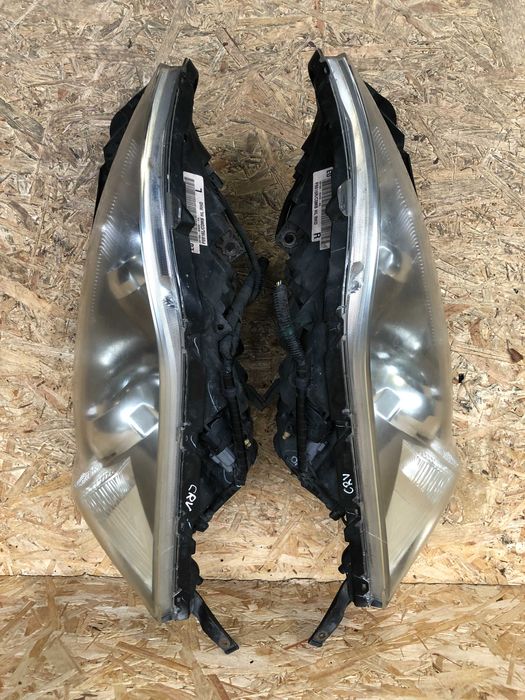 Lampa/reflektor przedni lewy prawy Honda Crv Cr v III