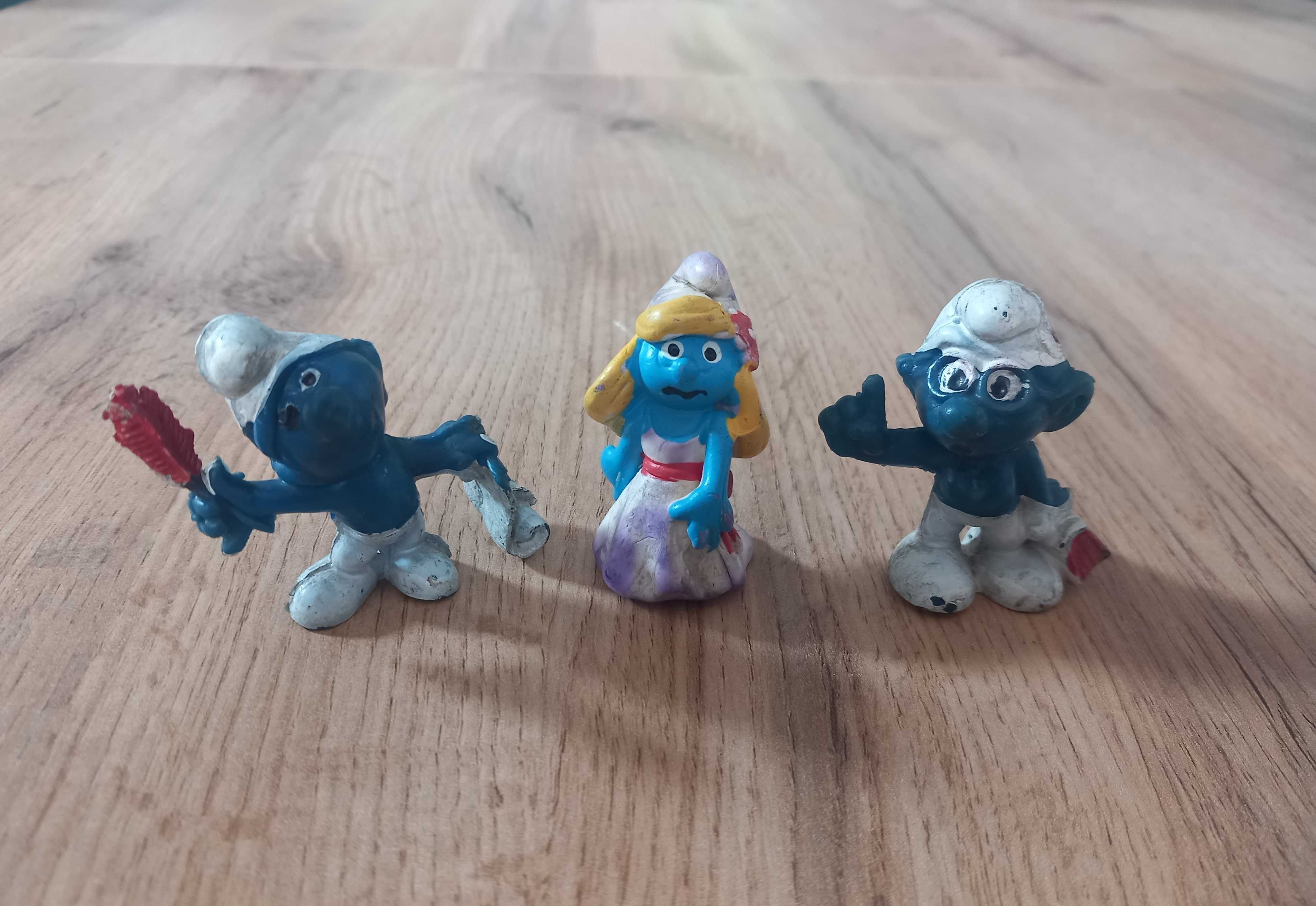 Smerfy figurki bootlegi. Smurfy z PRL-u