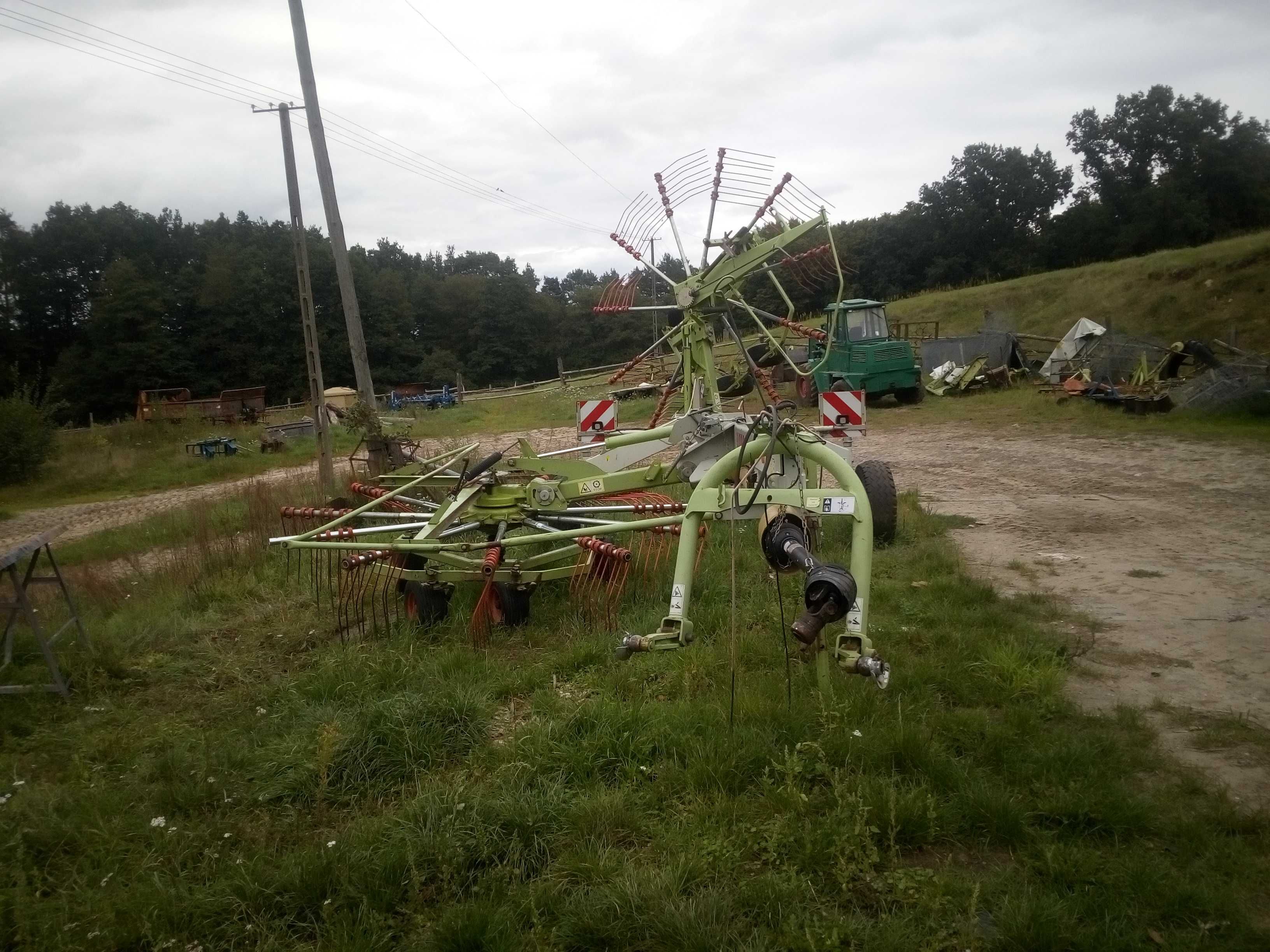zgrabiarka claas liner 1550/1250 profil przegrabiarka class