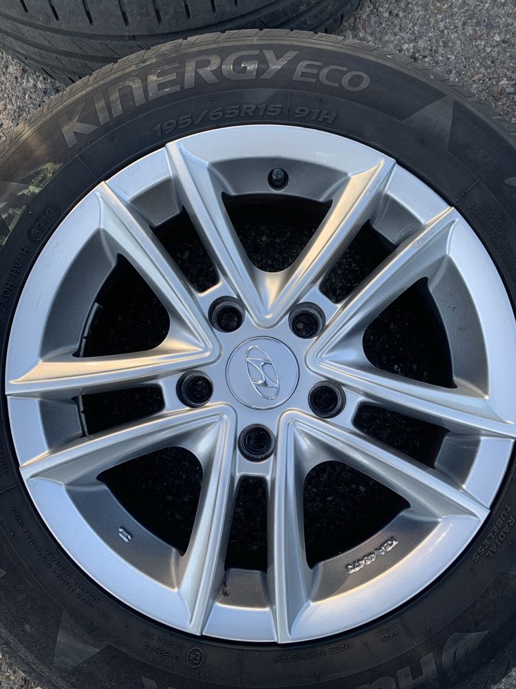Felgi Alufelgi rozmiar 15  5x114,3 ET45 Hyundai Kia