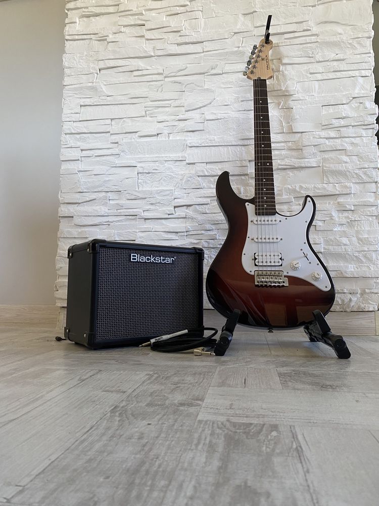 Zestaw muzyczny, gitara yamaha pacyfica 112j, wzmacniacz blackstar V3.