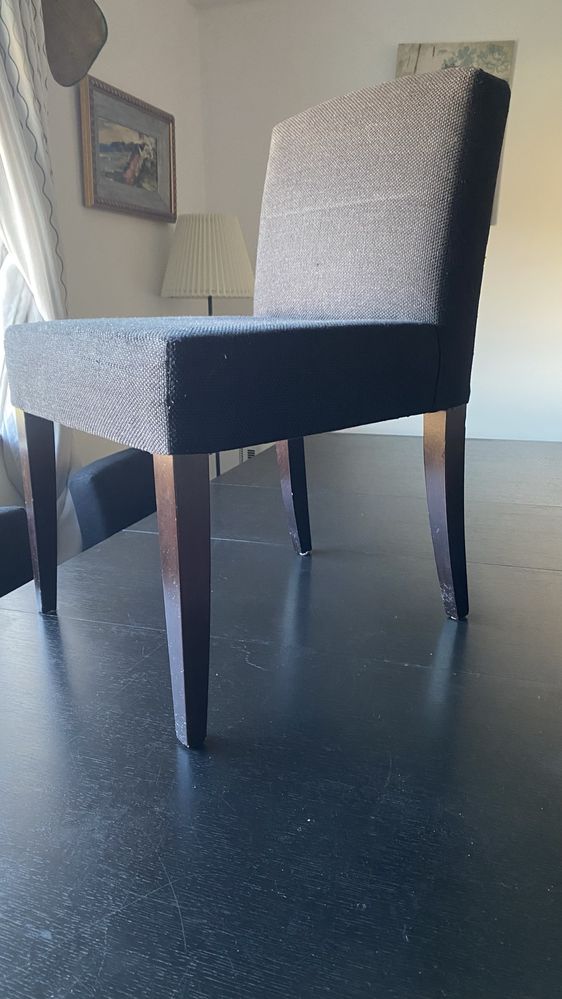 Mesa extensível com 4 cadeiras