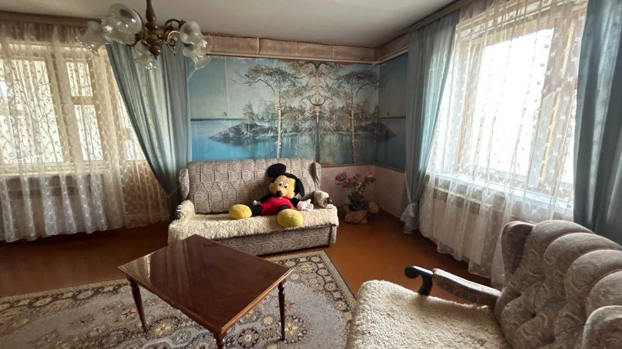 Продаж 2-х поверхового будинку в 15 хв до Кременчука. Дмитрівка