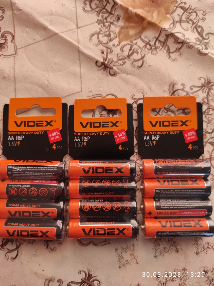 Батарейки VIDEX  AA R6P. Світлодіоди. Ліхтарики.