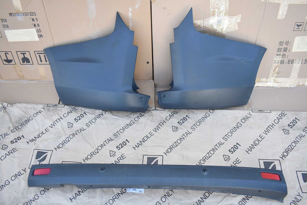 Ford Custom zderzak tylny kompletny PDC BK21-17E962