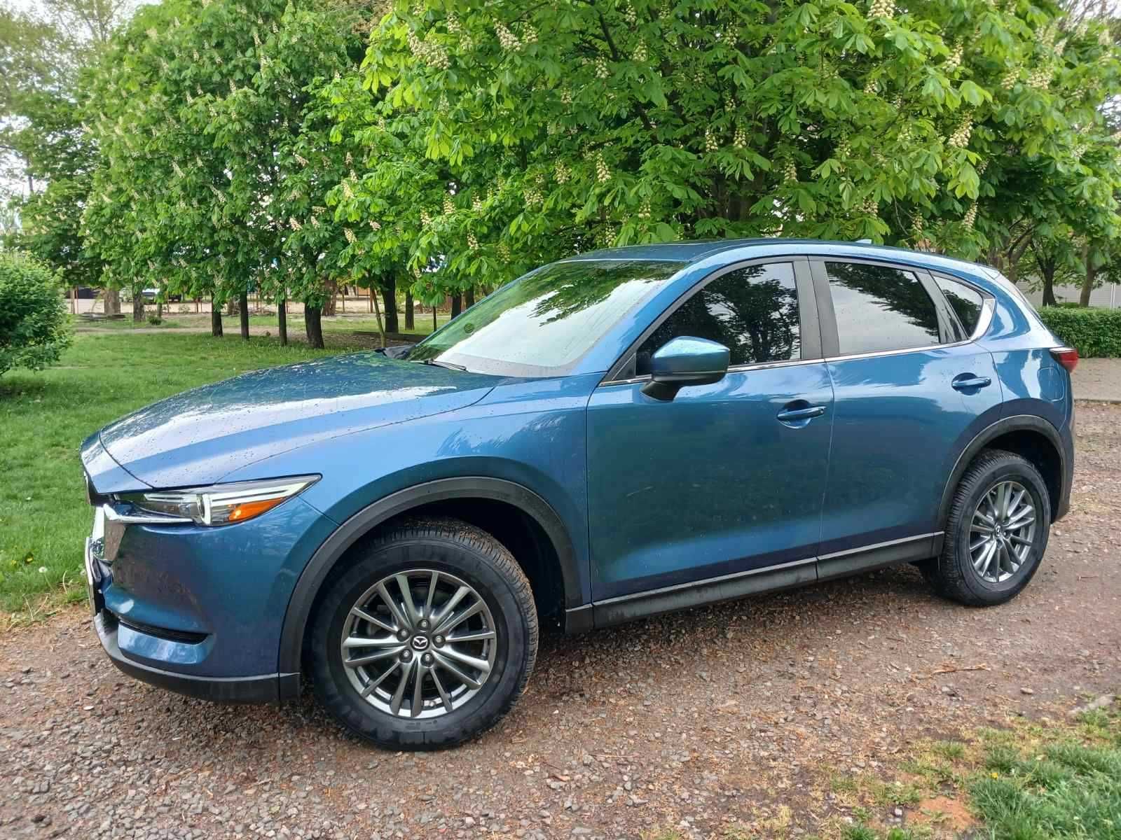 Mazda CX-5 2017 року 2,5 л. /бензин