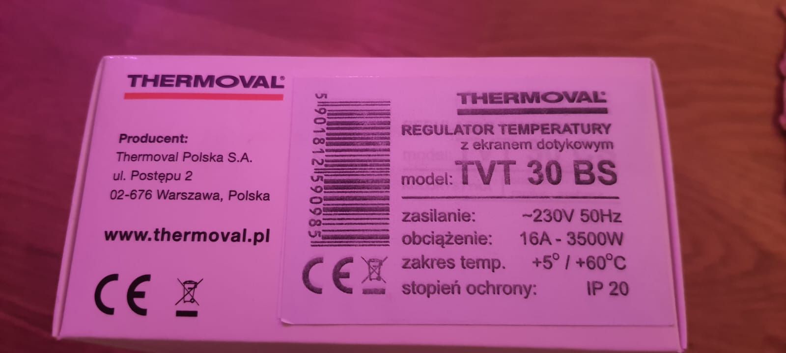 termostat dotykowy Blyss programowalny