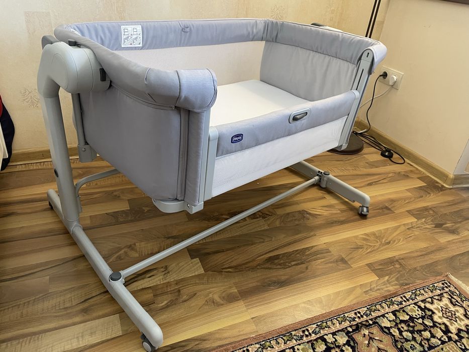 Дитяче ліжко Chicco Next2Me Magic Evo (стан нового)