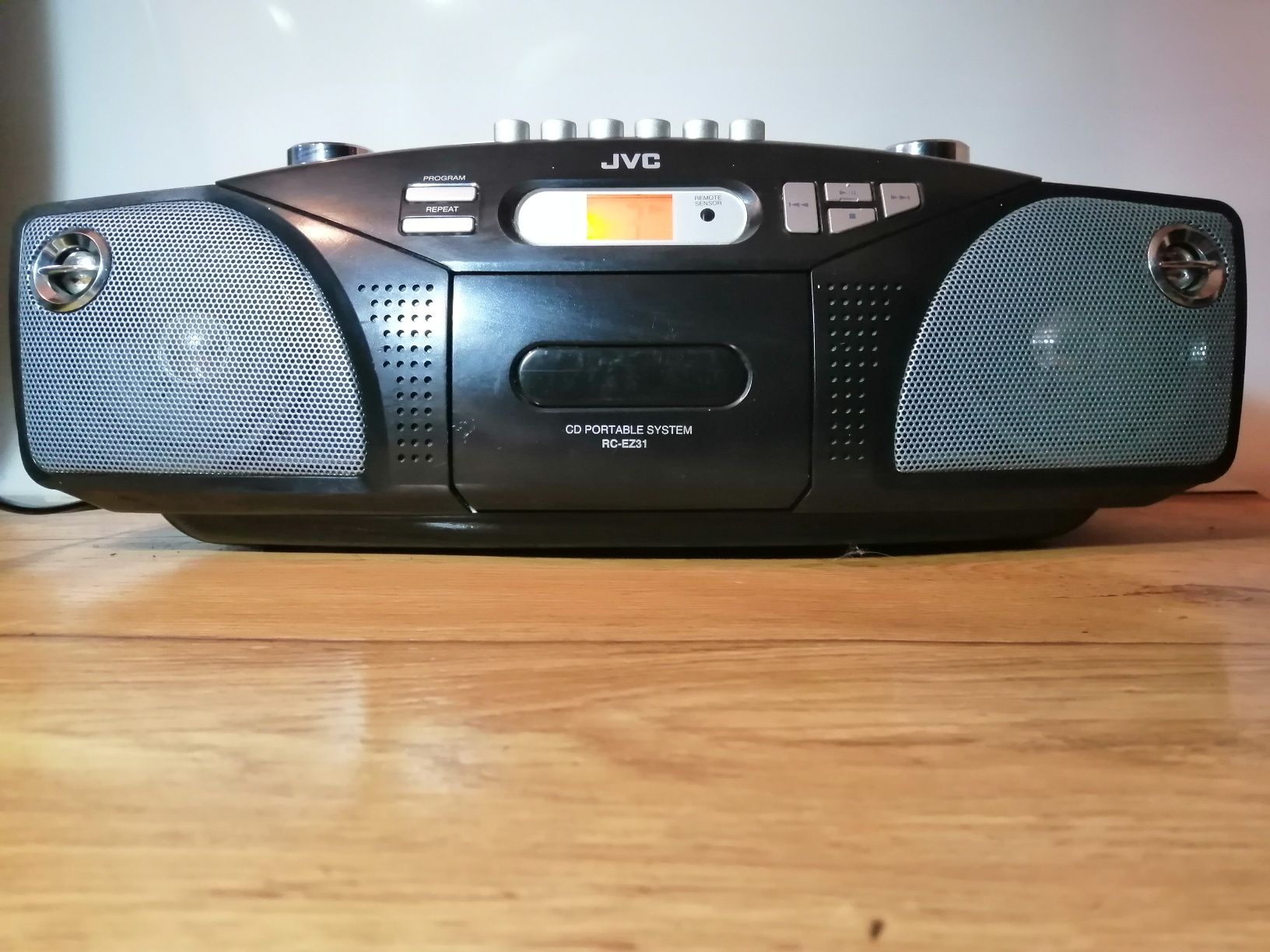 Boombox radio JVC