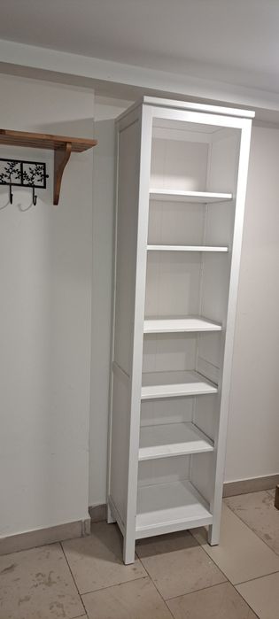 Regał hemnes ikea kolor biały