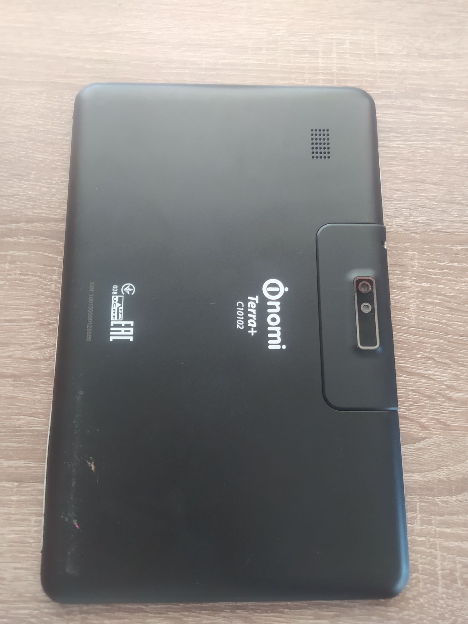 Продам планшет Ónomi Terra+  модель C10102