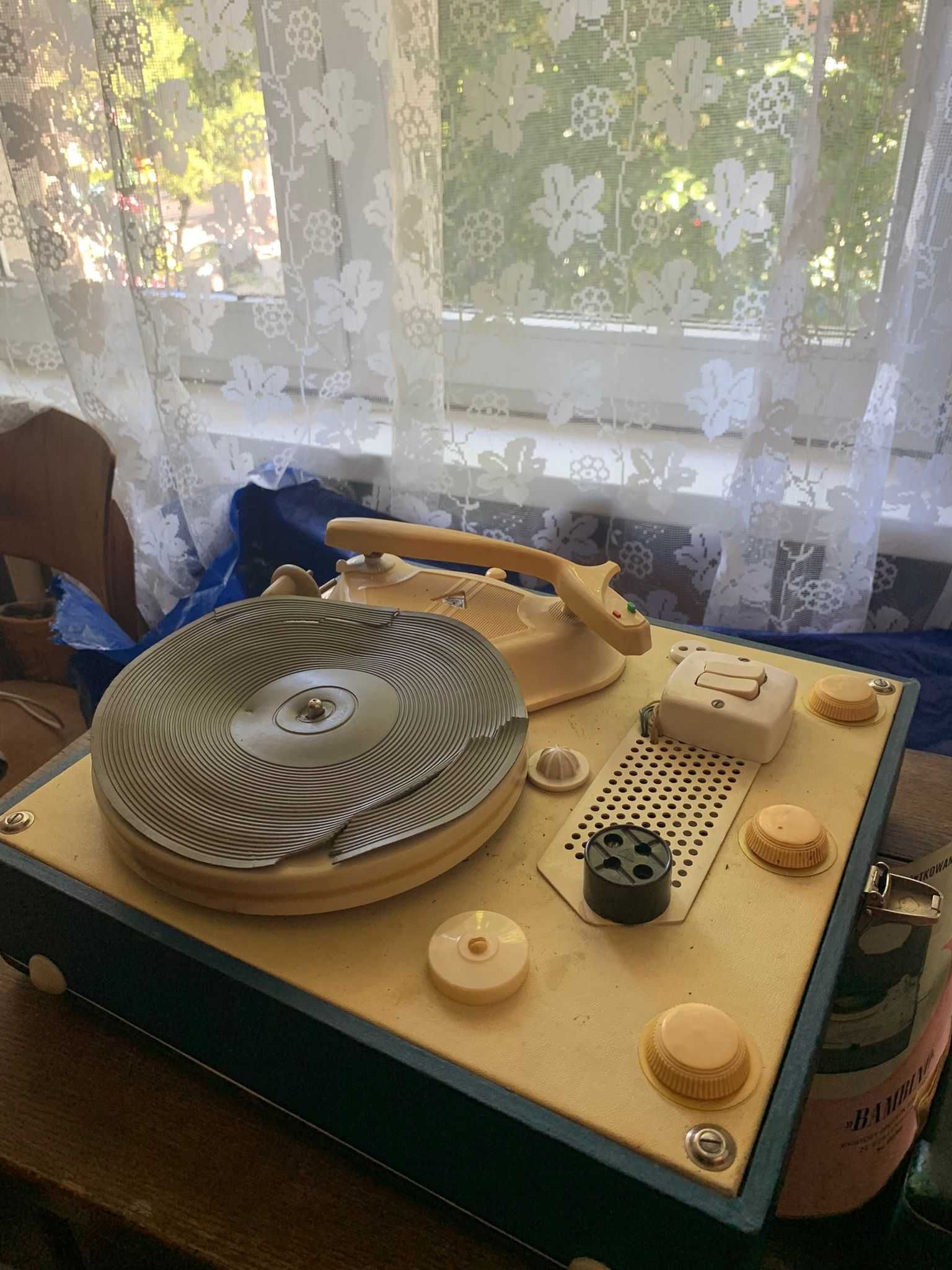 Gramofon bambino do naprawy