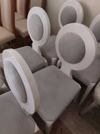 6 Cadeiras brancas com estofo cinzento