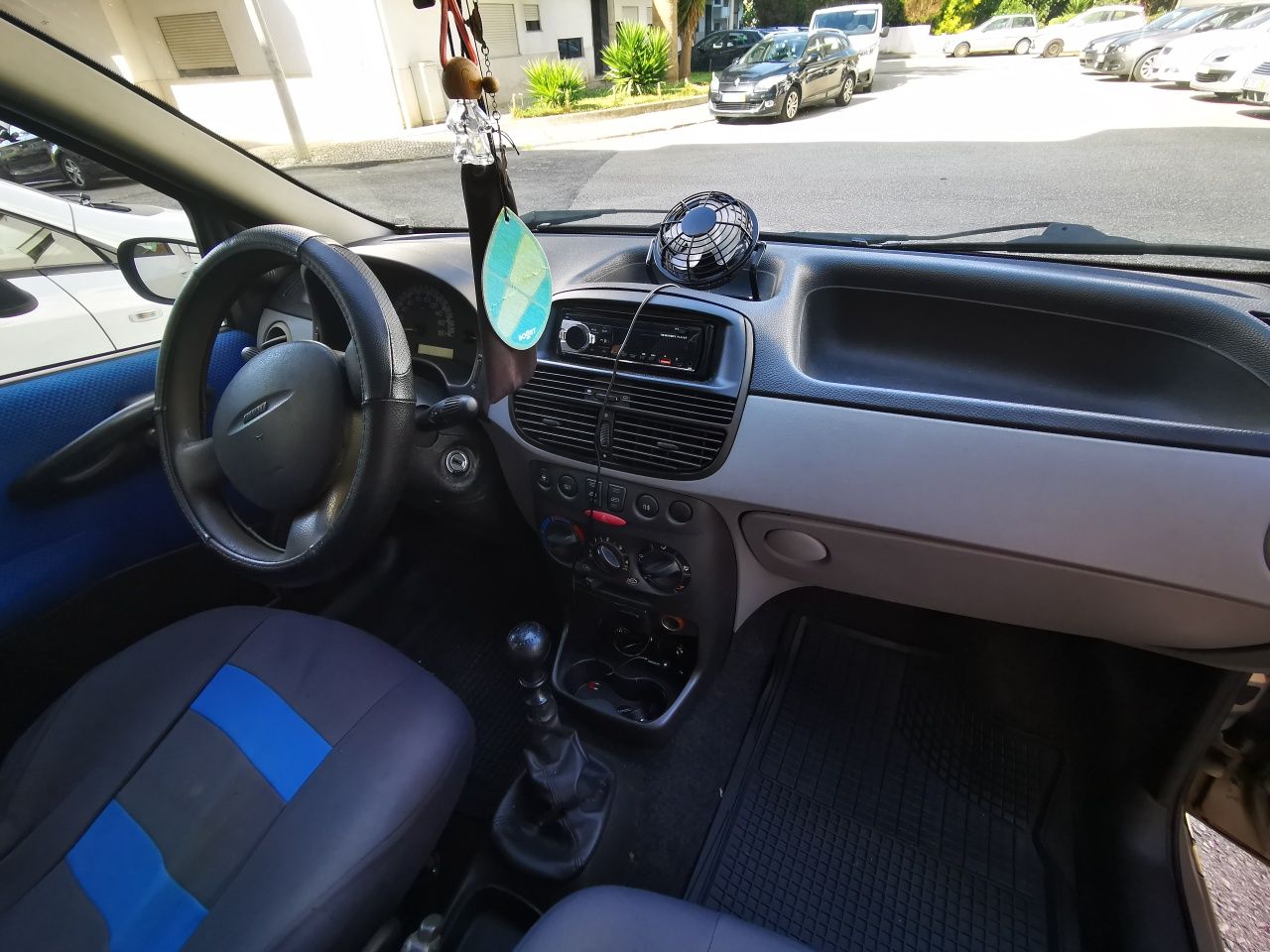 Fiat Punto 1.2 gasolina
