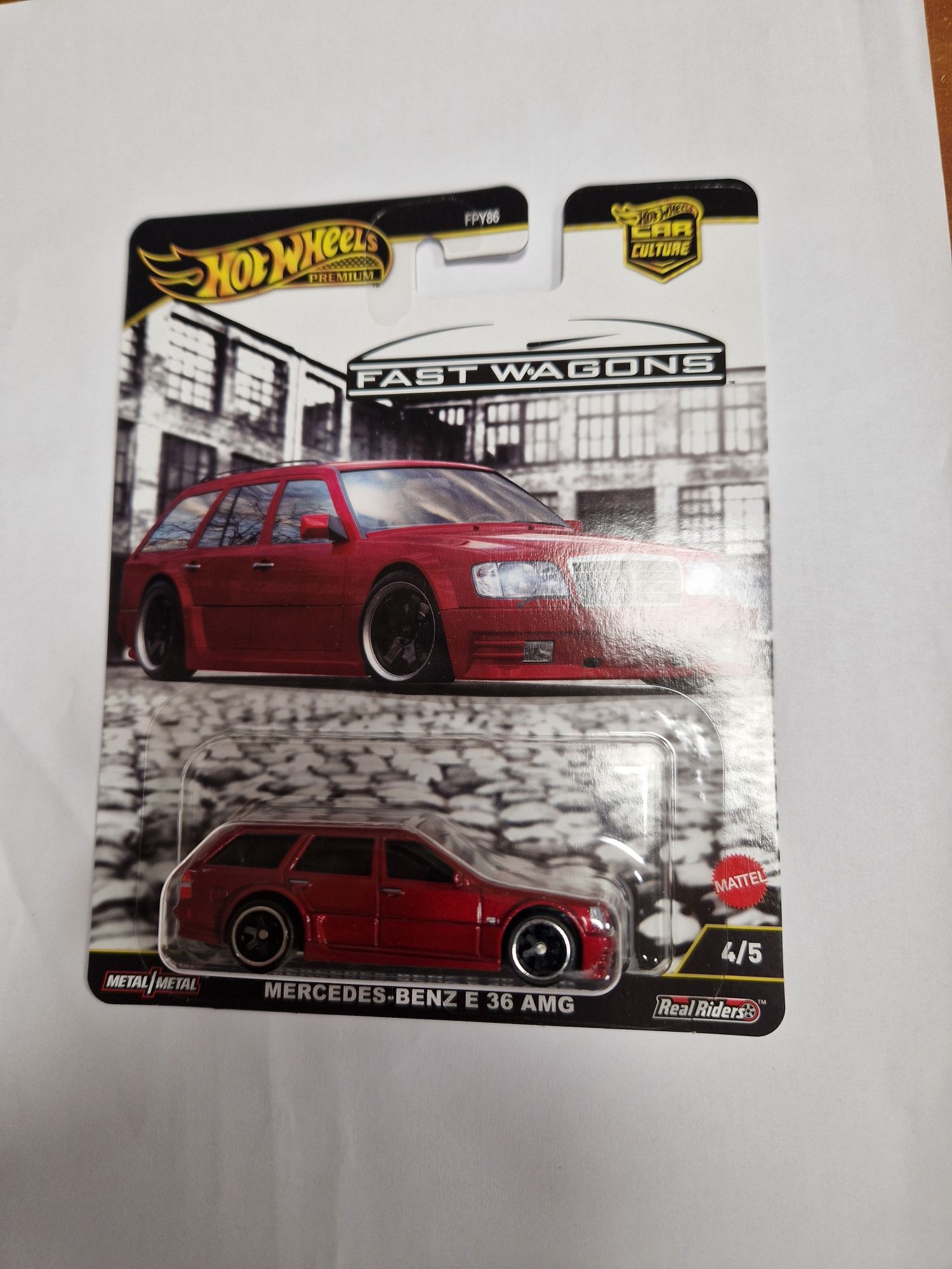 Hot wheels premium