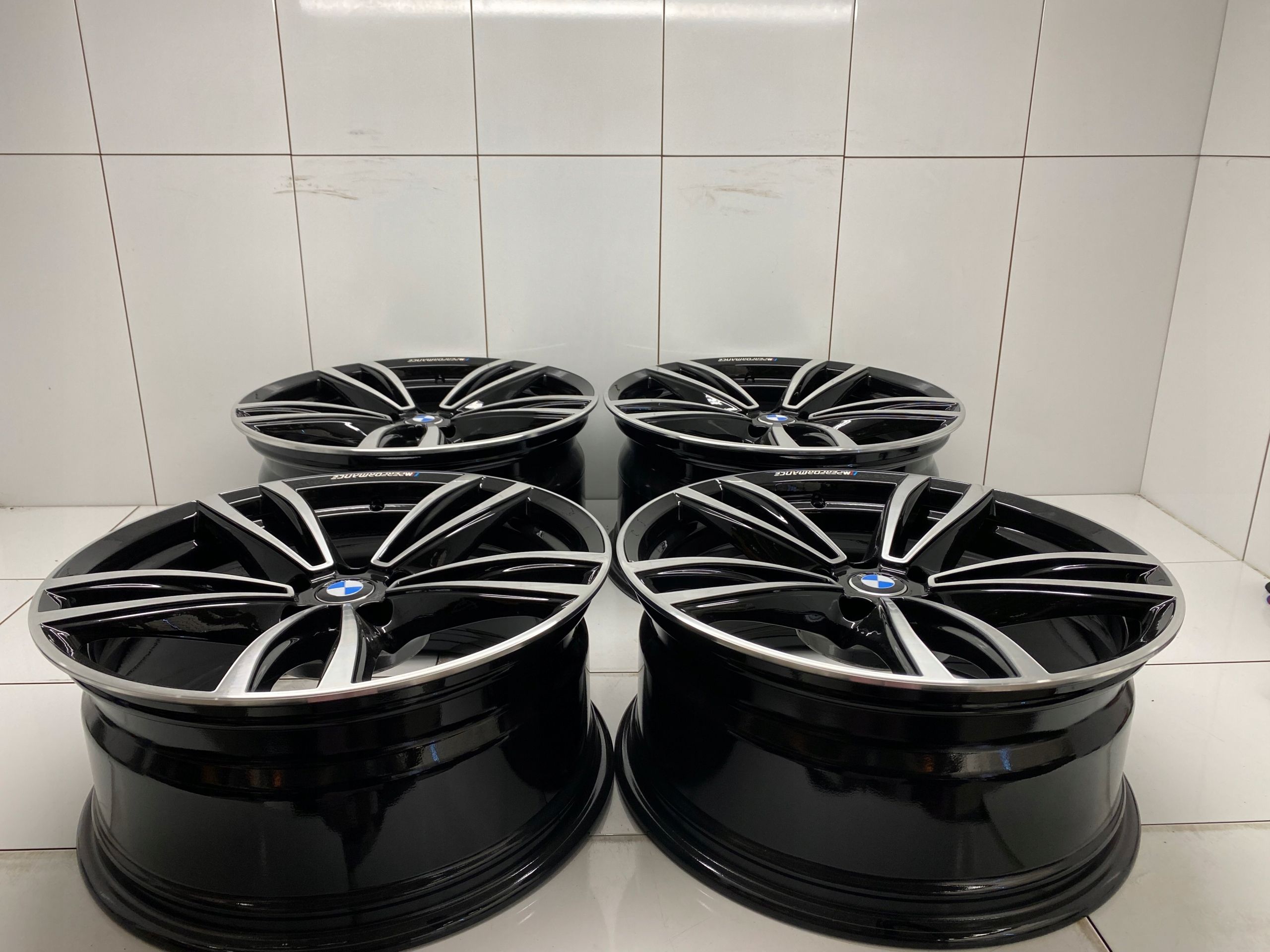 Felgi 19 BMW G11 G30 X3 G01 m Pakiet Performance Ideal