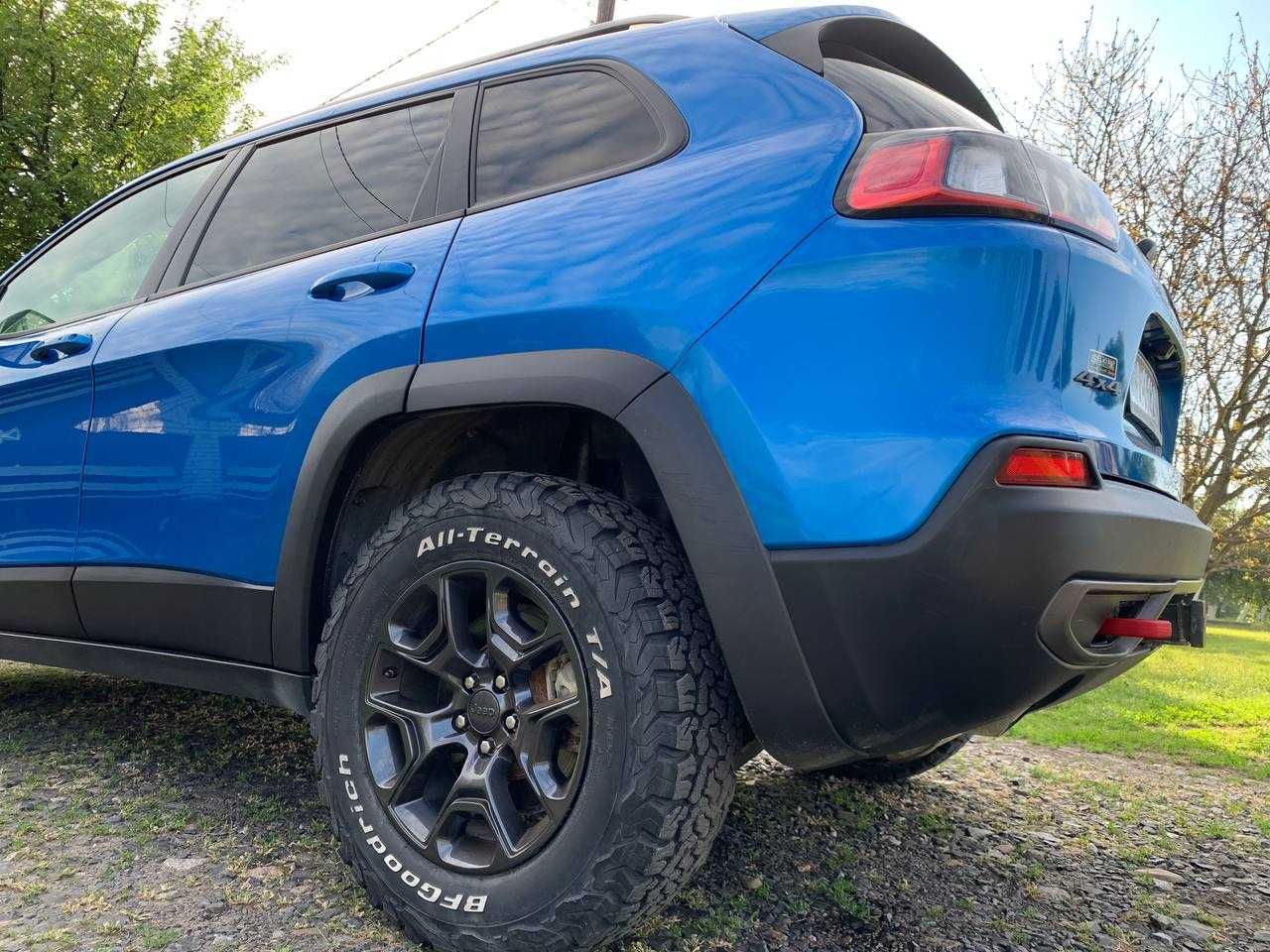Jeep Cherokee trailhawk 2019