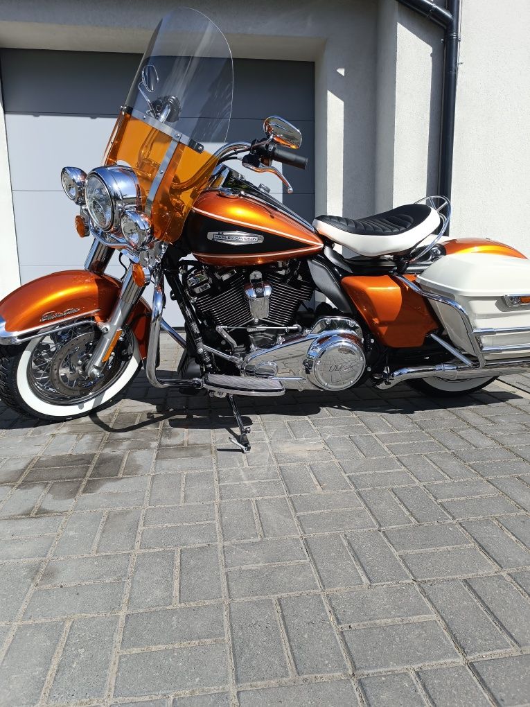 Harley Davidson Electra Glide™ Highway King ICON 2023, N