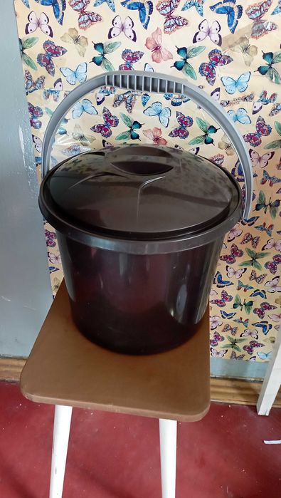 Ведро 15литров пластиковое новое