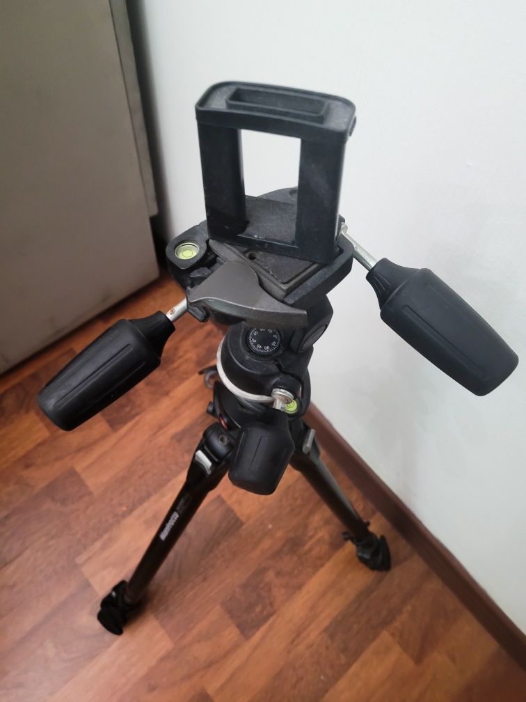Штатив Manfrotto 190 CX pro 3 з головою