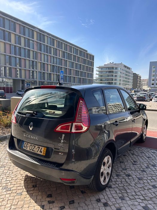 Renault Scenic 1.5 DCI 2011